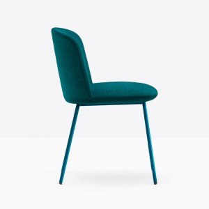 Silla Nym 2852/2882 de Pedrali. Sillas de diseño. Sillas tapizadas contract.