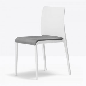 Silla Volt 671/3-2 de Pedrali. Sillas de diseño. Silla modernas para contract.