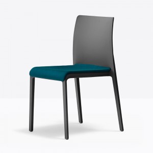 Silla Volt 671/3-2 de Pedrali. Sillas de diseño. Silla modernas para contract.