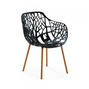Sillón Iroko Forest ideal para ambientes exteriores de Fast. Sillones para terrazas.