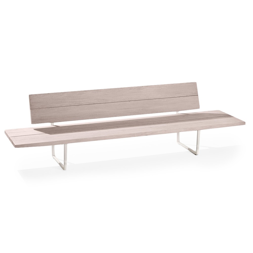 Sofá lounge Orizon de diseño elegante y exclusivo para espacios exteriores de Fast.
