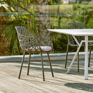 Mesa rectangular Radice Quadra de Diseño moderno para exteriores de Fast.