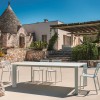 Mesa rectangular Easy de Fast.Diseño moderno y elegante para exteriores de Fast.