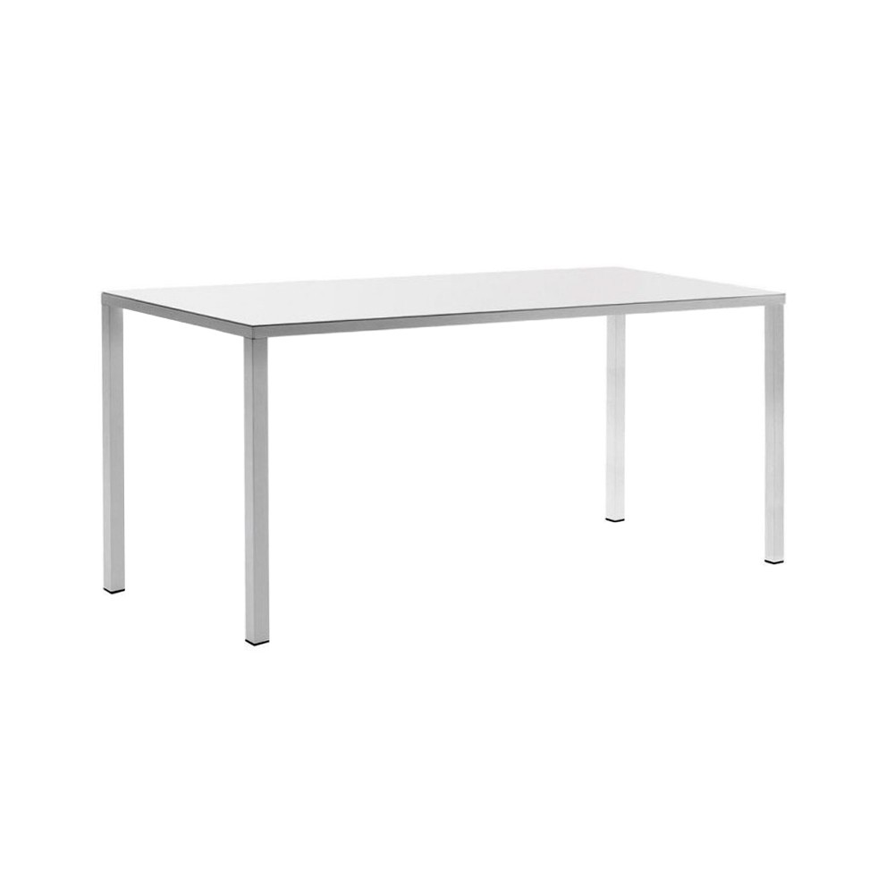 Mesa rectangular Easy de Fast.Diseño moderno y elegante para exteriores de Fast.