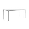 Mesa rectangular Easy de Fast.Diseño moderno y elegante para exteriores de Fast.