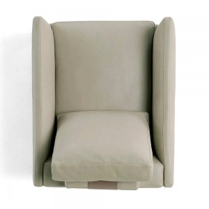 Sillón  Dorsey de Amura. Butacas tapizadas con diseño elegante. Muebles modernos italianos.