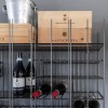 Botellero Metrica de Mogg. Botelleros modernos e innovadores para salones.