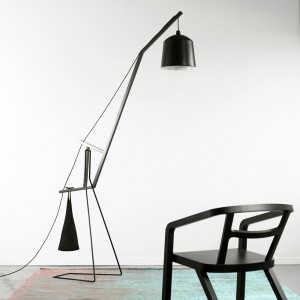 Lámpara pie A Floor Lamp Covo