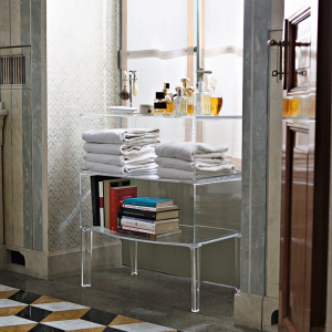 Cómoda Ghost Buster Kartell