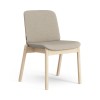 Silla Amstelle de madera Swedese. Estilo minimalista y contemporáneo. 