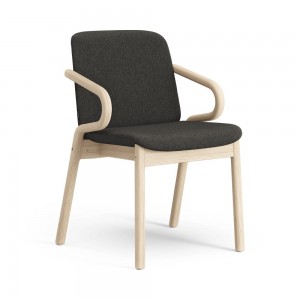 Amstelle sillón de madera Swedese. Elegante y moderno. Gran variedad de combinaciones disponibles