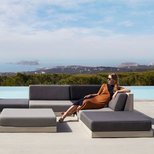 Chaiselongue Pixel exterior diseño de Ramón Esteve | Sofá exterior Vondom