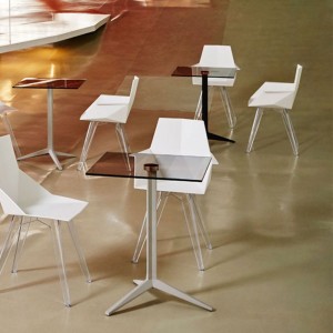 Sillón de Diseño Faz con Acabado Mate y Doble Pared | Vondom