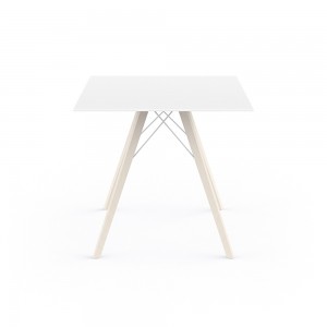 Mesa cuadrada Faz Wood dining table. Vondom