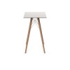 Mesa cuadrada alta Faz Wood para bar y taburetes Vondom