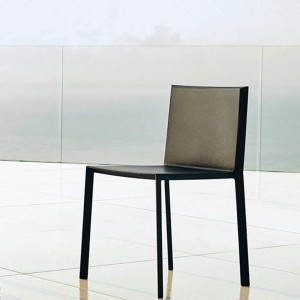 Silla Quartz para Espacio Exterior Apilable Diseñada por Vondom | Lluesma