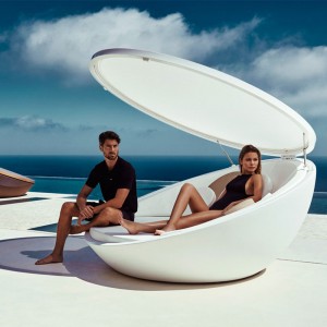 Cama Ulm Daybed con Parasol Vondom