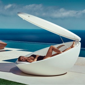 Cama Ulm Daybed con Parasol Vondom