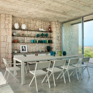 Silla Mia de Emu. Sillas de diseño para jardín o terraza. SIllas modernas.