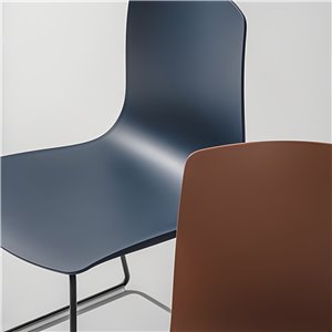 Silla Aava 02 polipropileno patín Arper