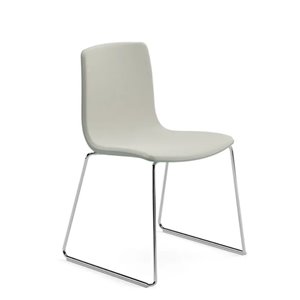 Silla Aava 02 polipropileno tapizada patín  Arper