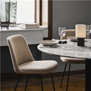 Silla Rely tapizada &Tradition