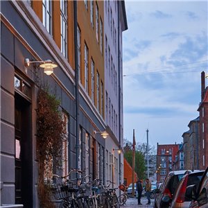 Lámpara Albertslund Aplique Louis Poulsen