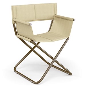 Silla director Snooze Emu