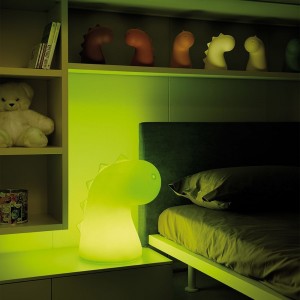 Drago light indoor Plust Collection. Mobiliario y complementos exterior.