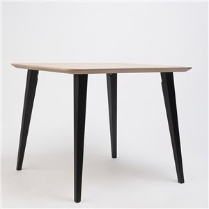 Mesa comedor Bob Ondarreta