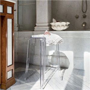 Taburete bajo Charles Ghost Kartell