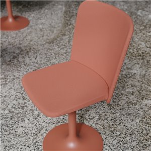 Silla Supra Trumpet tapizada Ondarreta