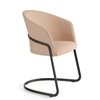 Sillón Copa base cantilever Viccarbe