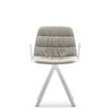 Sillón Maarten tapizada base giratoria Viccarbe