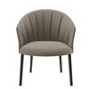 Butaca Copa Lounge base cuatro patas madera Viccarbe