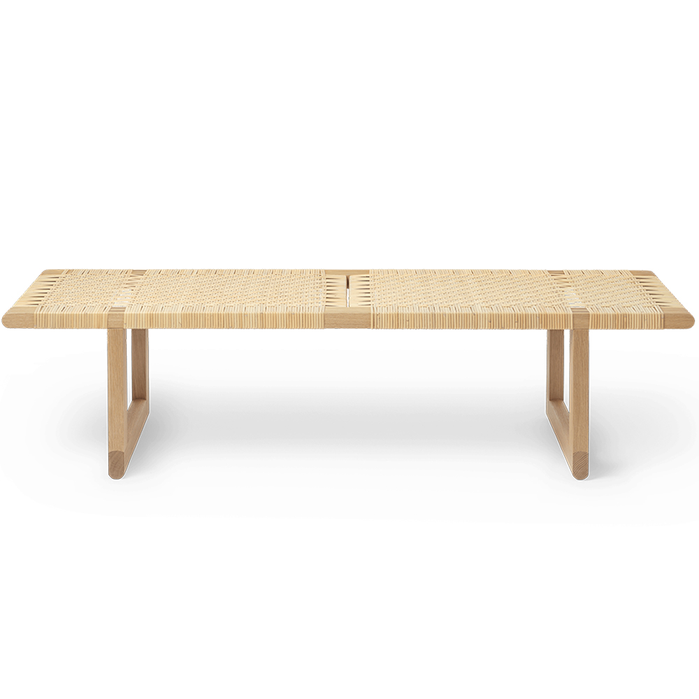 Banco BM0488 Oferta de Carl Hansen and Son. Diseño atemporal, versátil y moderno que llena cualquier espacio.