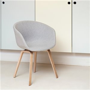 Silla AAC 23 Hay