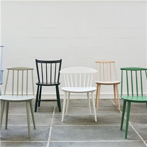 Silla J41 Hay