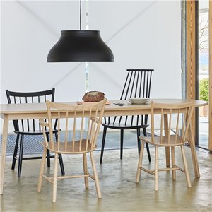Silla J42 Hay
