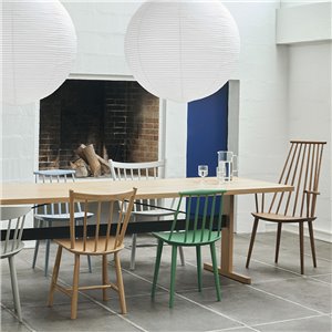 Silla J77 Hay