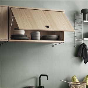 Cabinet con puerta abatible String Furniture