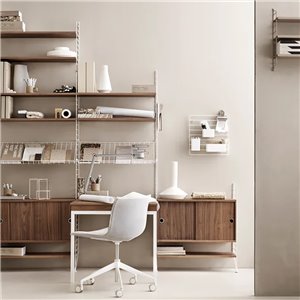 Estante para revistas metálico String Furniture