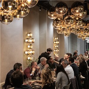 Aplique Void Surface Tom Dixon