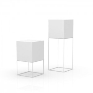Lámpara Cubo Vela en Varios Tamaños con Luz Led | Diseño de Vondom