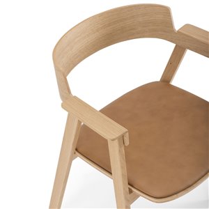 Silla Flip Tapizada Gazzda