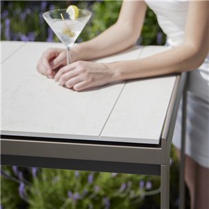 Mesa Bar alta Flat Gandia Blasco