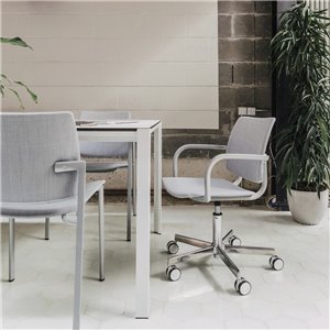 Sillón oficina Bio Tapizada Enea