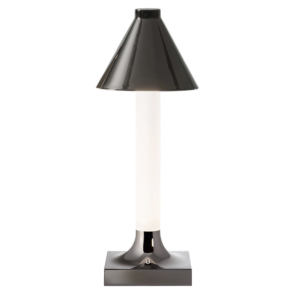 Lámpara sobremesa con difusor Goodnight Kartell