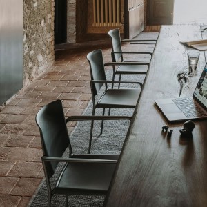Sillón Ema 4L polipropileno Enea