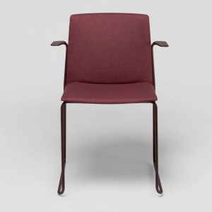 Sillón Ema patín tapizada Enea